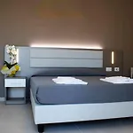 Gfh - Sole & Otel Marotta
