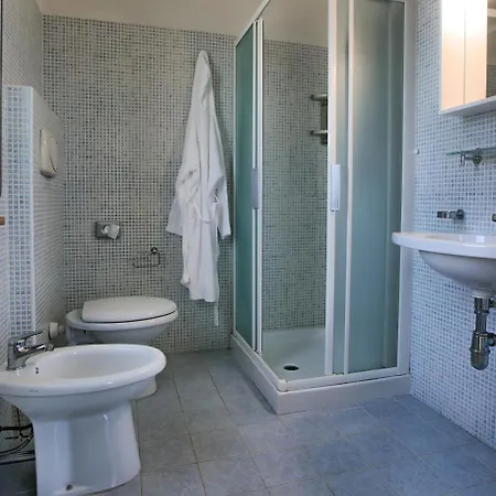 Hotel Gfh - Sole & Marotta