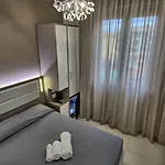 Hotel Gfh - Sole & Marotta