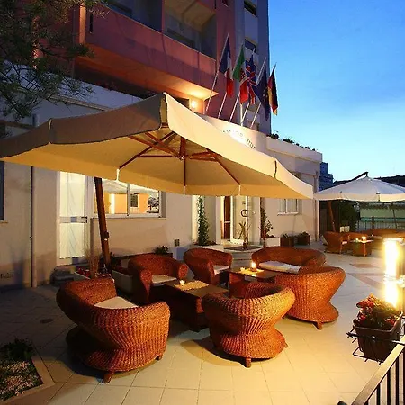 Hotel Gfh - Sole & Marotta