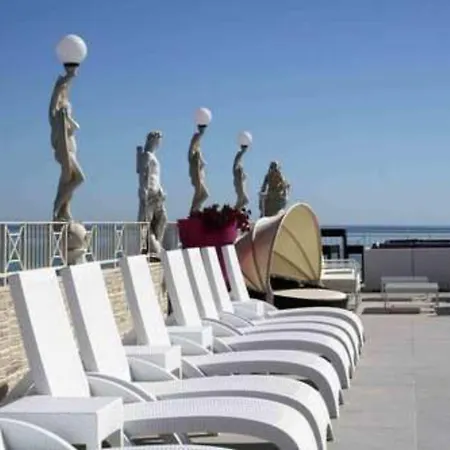 Hotel Gfh - Sole & Marotta