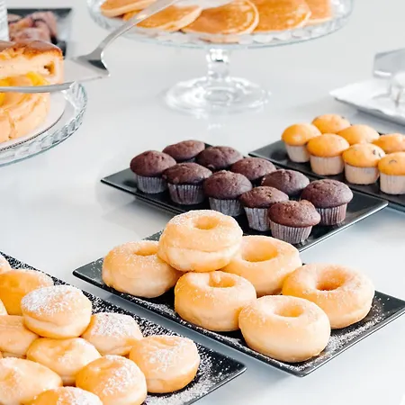 Gfh - Sole & Hotel Marotta