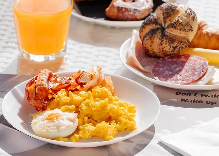 酒店 Gfh - Sole & 3*