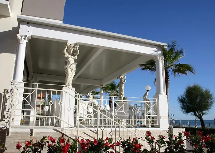 Hotel Gfh - Sole & Marotta