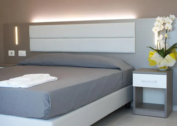 Hotel Gfh - Sole & 3*